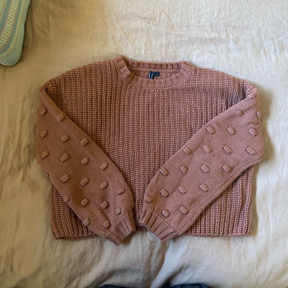 Moon & Madison short sweater with Pom Pom detail on the sleeves